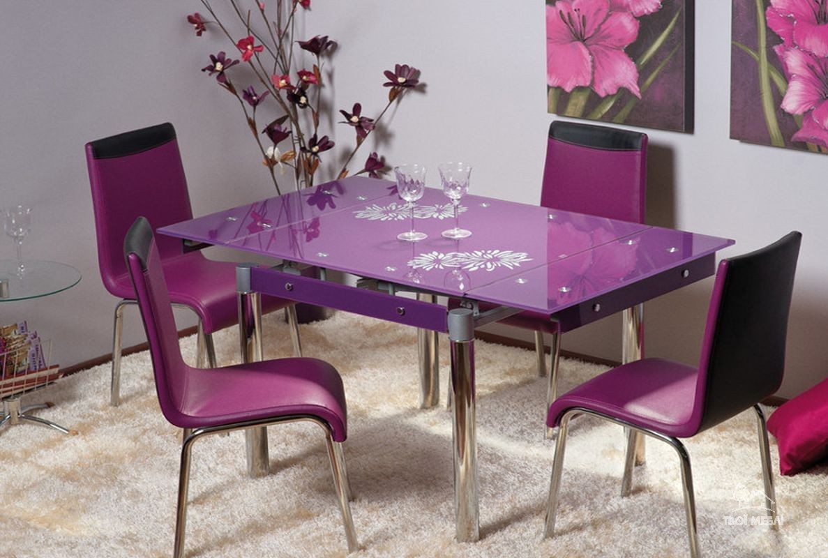 Столы и стулья кухонные